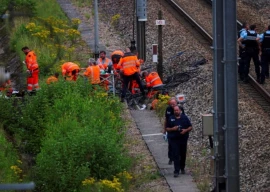 french rail sabotage cancels multiple paris london eurostar trains